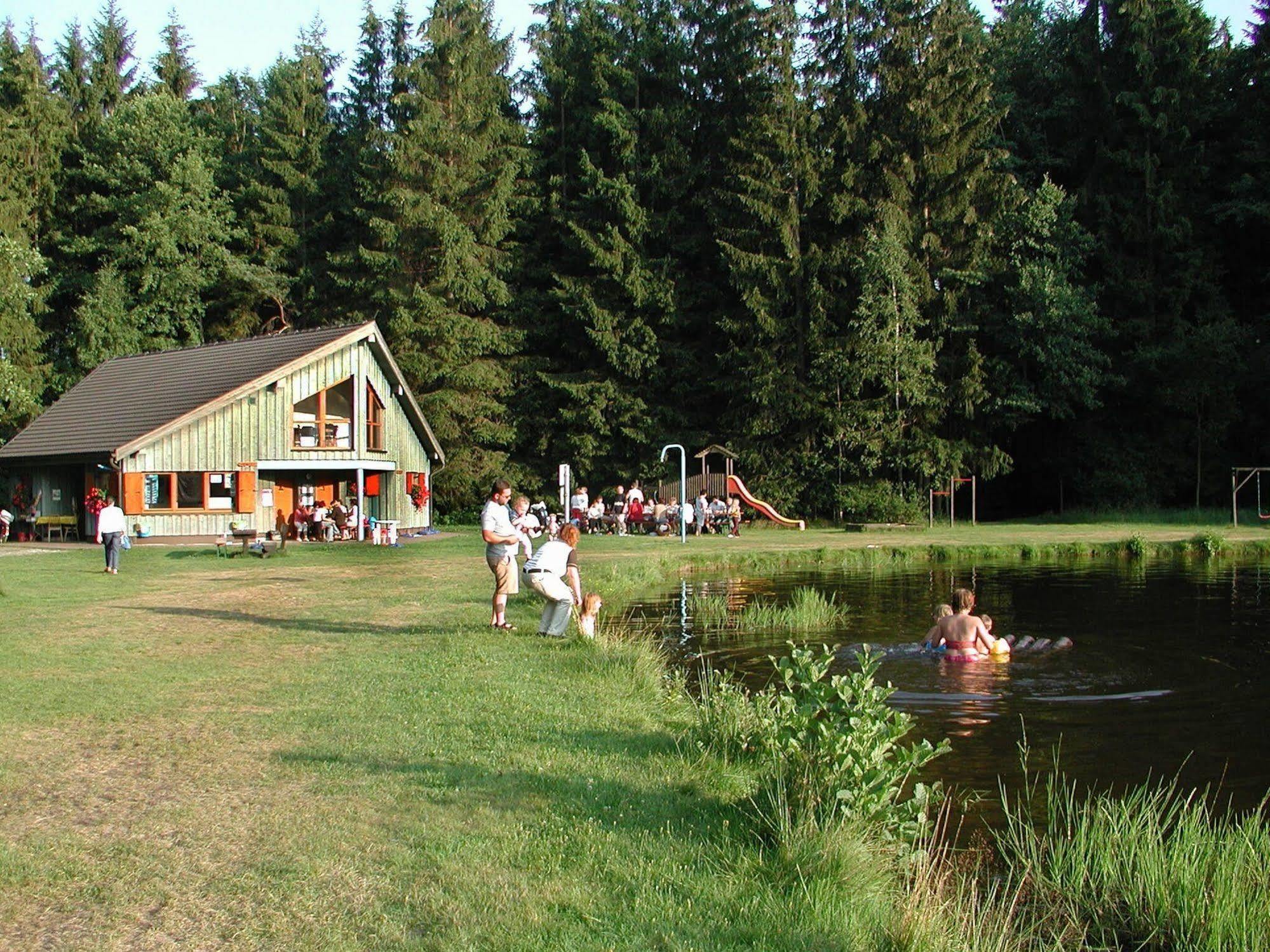 Antjes Schmankerlhotel Und Restaurant Tröstau Exteriér fotografie